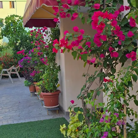 Eldo Apartment